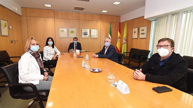 Firma de convenio entre las administraciones (DIPUTACIÓN DE GRANADA)