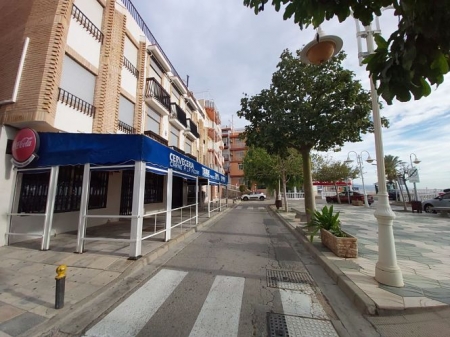 Comercio de hostelería cerrado en Gualchos-Castell de Ferro (AYTO. GUALCHOS-CASTELL DE FERRO) Comercio de hostelería cerrado en Gualchos-Castell de Ferro (AYTO. GUALCHOS-CASTELL DE FERRO)