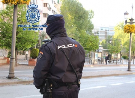 Imagen de un policia Nacional (POLICIA NACIONAL)