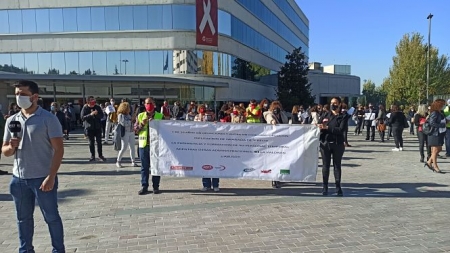 Concentración en la Sede de Diputación (UGT) 