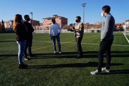 Visita al Polideportivo Municipal de La Chana (PSOE)