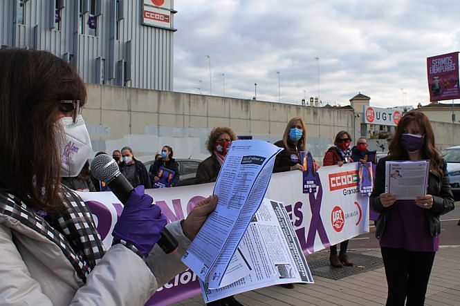 Lectura del manifiesto de los sindicatos (CCOO)