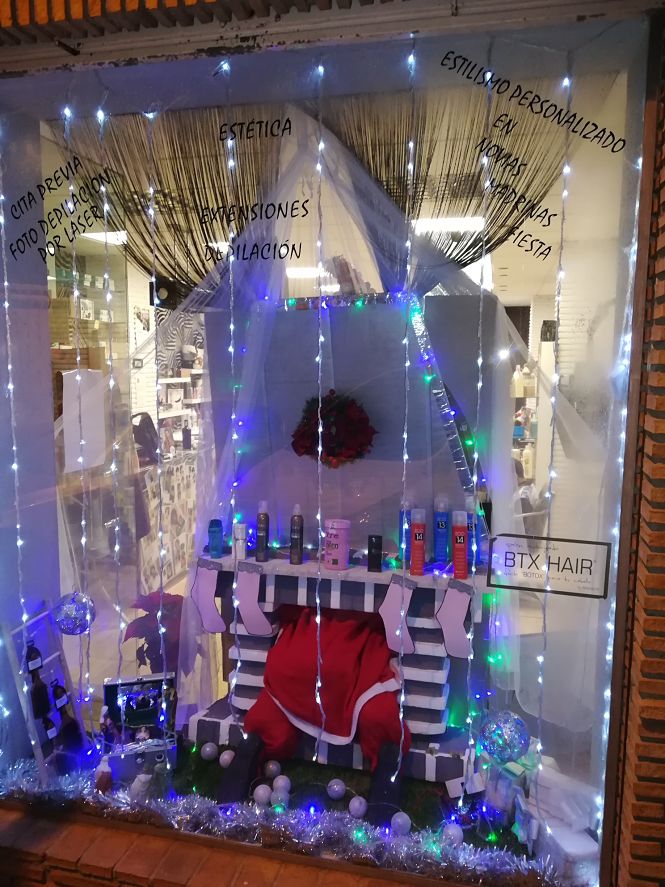 Imagen de un escaparate navideño en Monachil (AYTO. MONACHIL) 