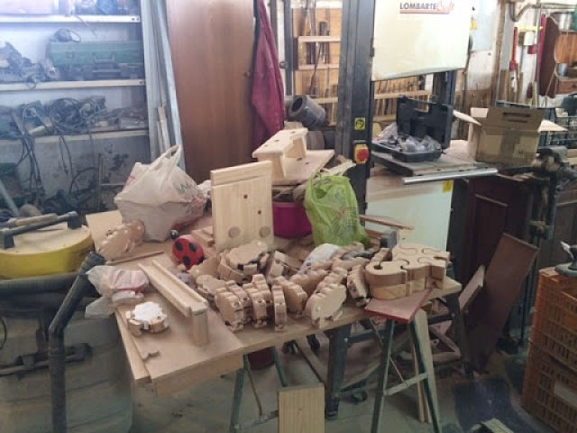 Taller artesanal de Ramona Alonso (ASOCICIÓN EMPRESARIOS PARQUE JUNCARIL)