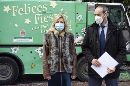 Presentación de la campaña especial de limpieza en Navidad (JAVIER ALGARRA / AYUNTAMIENTO)