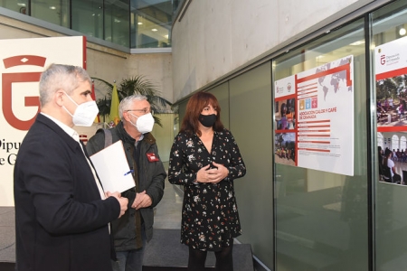 Visita a los paneles de cooperación (L. PEÑALVER / DIPGRA) Visita a los paneles de cooperación (L. PEÑALVER / DIPGRA)