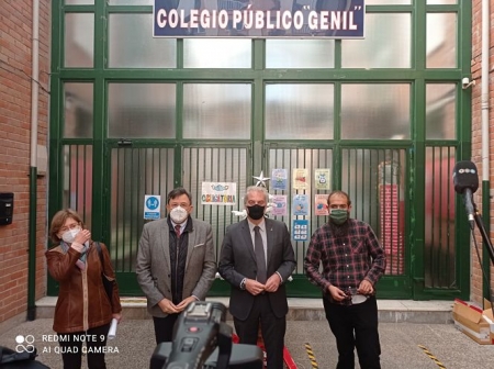Imagen de la visita al COlegio Genil (AYTO. GRANADA)