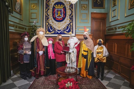 Los Reyes Magos en el Ayuntamiento de Motril (AYTO. MOTRIL) Los Reyes Magos en el Ayuntamiento de Motril (AYTO. MOTRIL)