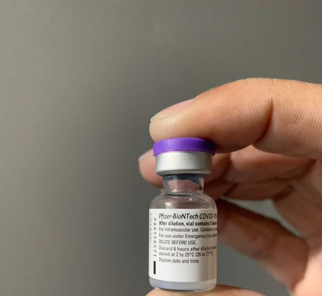 Dosis de la vacuna Pfizer (JUNTA DE ANDALUCÍA) 