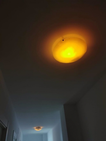 Imagen de archivo de bombillas sin apenas suministro energético (M.N.) 