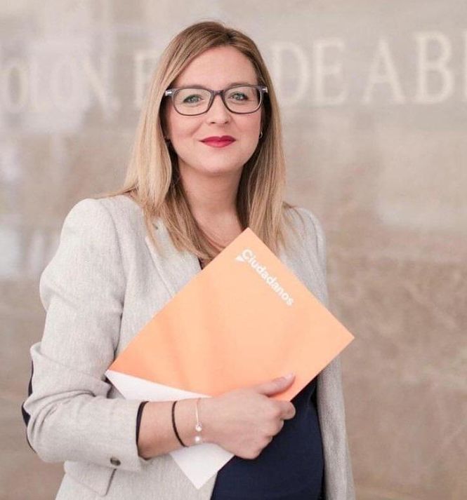 María Isabel Leyva, portavoz de CS en el Ayuntamiento de Santa Fe (CS)