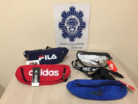 Algunos de los artículos incautados (POLICÍA LOCAL OGIJARES) Algunos de los artículos incautados (POLICÍA LOCAL OGIJARES)