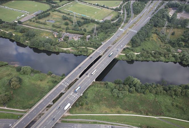 Imagen del puente de Nottingham (UGR)