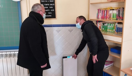 Instalación de los purificadores de aire (AYTO. GÓJAR) Instalación de los purificadores de aire (AYTO. GÓJAR)