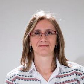 La secretaria de Políticas Sociales del PSOE Granada, Isabel Abadía (PSOE)