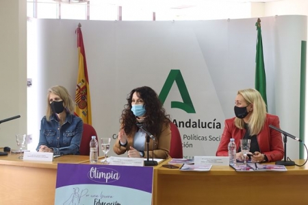 La consejera de Igualdad, Rocío Ruiz ha presentado la APP Olimpia (JUNTA)