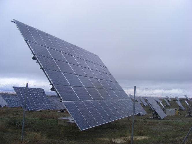 Una de las zonas inundadas por placas solares, Planta Solar Sirius en Las Gabias (IU)
