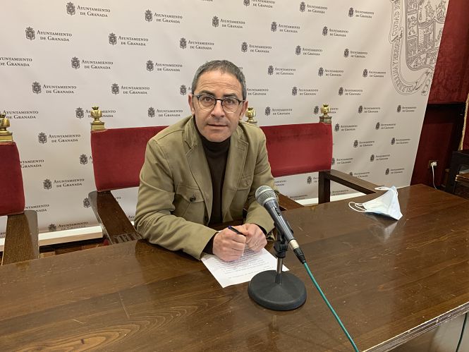 El concejal del PSOE en el Ayuntamiento de Granada, Miguel Ángel Fernández Madrid (PSOE) 