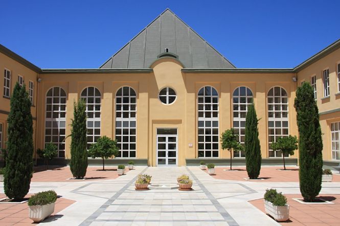 Fachada de la Escuela Andaluza de salud Publica (EASP)