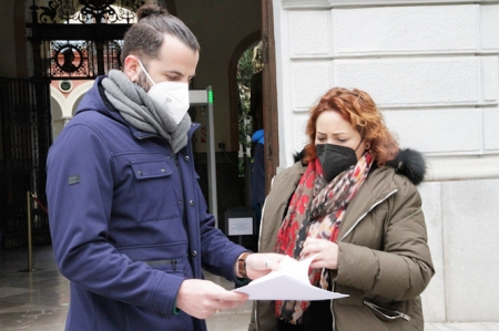 Mari Carmen Pérez y Jesús Fernández (IU) Mari Carmen Pérez y Jesús Fernández (IU)