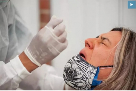 Imagen de archivo de la realización de una PCR (CHEPA BELTRÁN /VW PICS VIA ZUMA) Imagen de archivo de la realización de una PCR (CHEPA BELTRÁN /VW PICS VIA ZUMA)