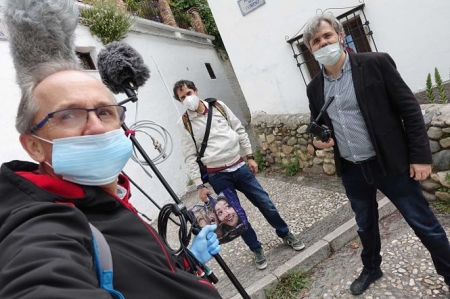 Medición del ruido por los investigadores de la UGR en el Mirador de San Nicolás de Granada en 2019 y durante el confinamiento de 2020 (UGR)