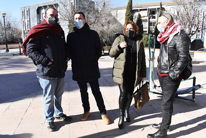 Miembros de Izquierda Unida han reclamado el Corredor Mediterraneo (IU)