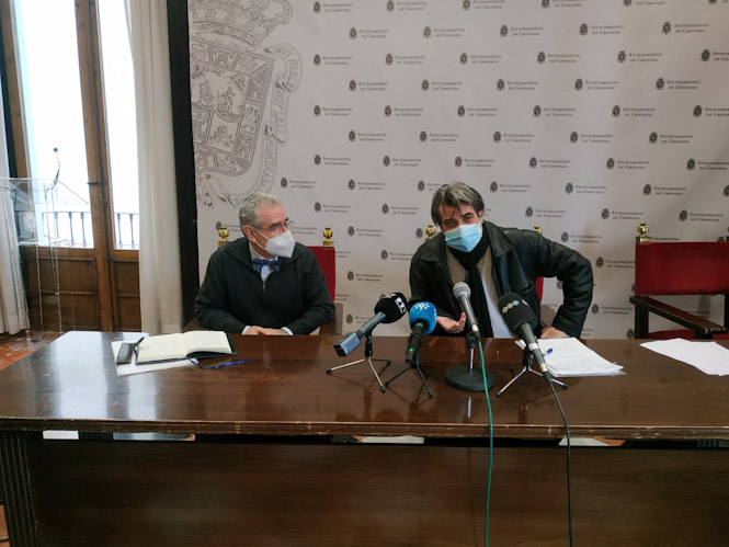 El portavoz de Podemos-IU en el Ayuntamiento de Granada, Antonio Cambrils (PODEMOS-IU)