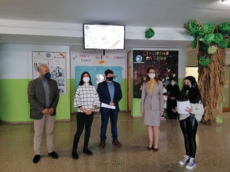 Ana Berrocal ha visitado el CEIP `Virgen de la Paz` de Otura (JUNTA) 