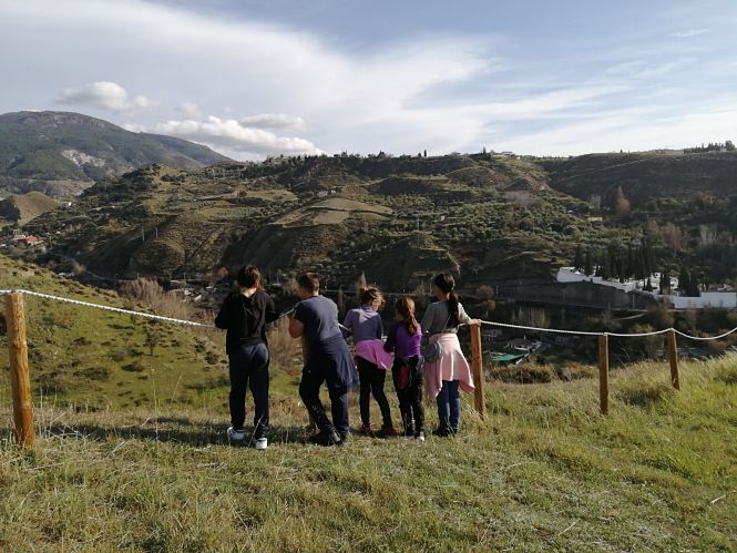 Una actividad de la Escuela de Actividades en la Naturaleza de Monachil el año pasado (AYTO. MONACHIL) 
