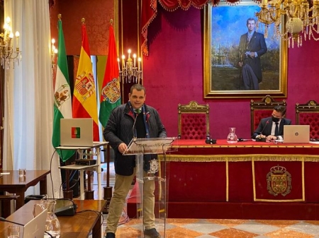 Onofre Miralles durante el debate del Estado de la Ciudad (VOX) 