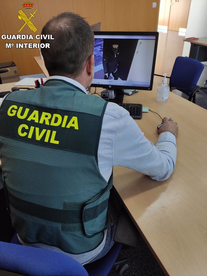   Imagen de archivo de un agente de la Guardia Civil (GUARDIA CIVIL)