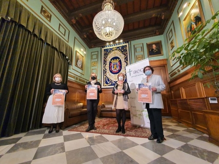 Presentación de `Pucheros en los coles` (AYTO. MOTRIL) Presentación de `Pucheros en los coles` (AYTO. MOTRIL)