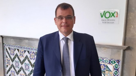 Onofre Miralles, portavoz de VOX en el Ayuntamiento de Granada (VOX) 