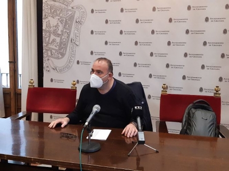 El Concejal de Podemos-IU en el Ayuntamiento de Granada, Francisco Puentedura (PODEMOS-IU)