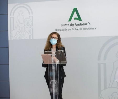 La Delegada de Educación y Deporte, Ana Berrocal (JUNTA) 