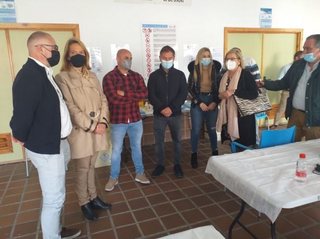 Inicio de las vacunaciones en el Pabellón de Motril (AYTO. MOTRIL) Inicio de las vacunaciones en el Pabellón de Motril (AYTO. MOTRIL)