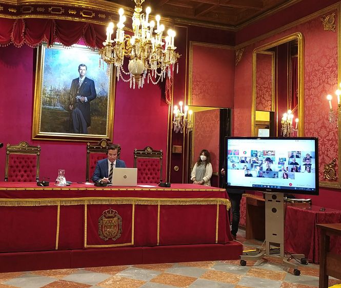 Imagen del pleno ordinario del Ayuntamiento de Granada (AYTO. GRANADA)