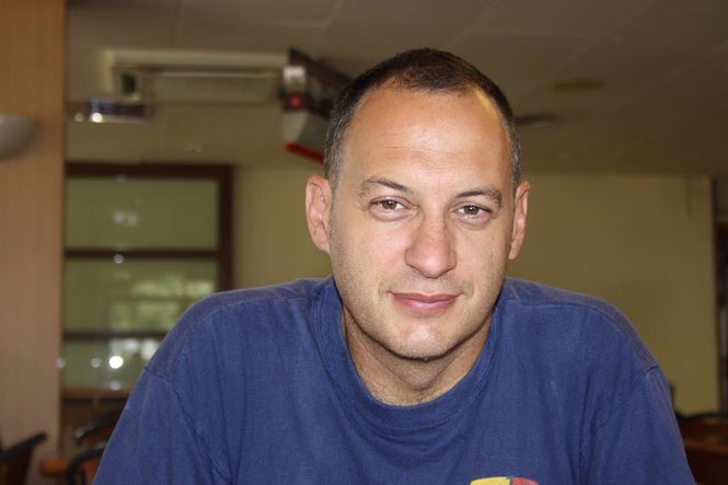 El Granadino Rafael Ruiz Pleguezuelos Gana El Premio Tiflos De Novela 2020 (ONCE) 