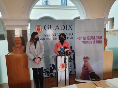 Presentación de las actividades para el Día de la Mujer (AYTO. GUADIX)