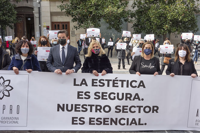 Concentración de Agepro (JAVIER ALGARRA / AYUNTAMIENTO) 