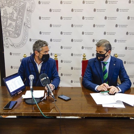 Los portavoces del equipo de gobierno local de Granada, Manuel Olivares y César Díaz (AYUNTAMIENTO)