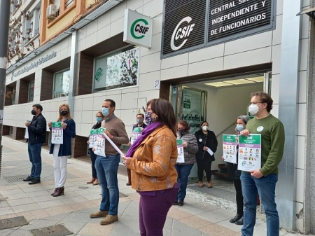 Imagen de la lectura del manifiesto (CSIF)