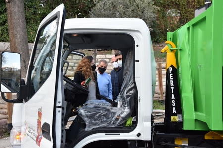 Presentación del nuevo vehículo de recogida de residuos (DIPUTACIÓN) 