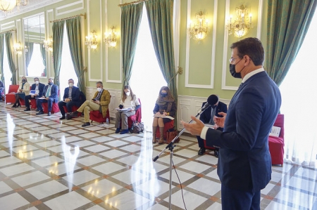 El Alcalde de Granada, Luis Salvador ha presentado el proyecto de la zona norte (JAVIER ALGARRA / AYUNTAMIENTO) 