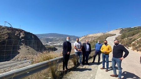 Visita del PP a la ladera afectada por desprendimientos en la A-7 (PP) Visita del PP a la ladera afectada por desprendimientos en la A-7 (PP)