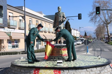 Inauguración de la glorieta dedicada a la Guardia Civil (AYTO. ALHENDÍN) 