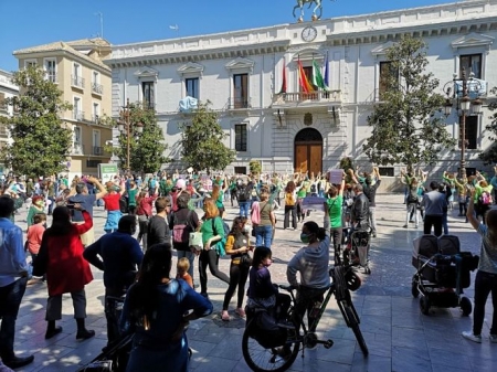 Imagen de la concentración en la Plaza del Carmen (SI06) 