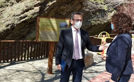 El Delegado de turismo, Gustavo Rodríguez ha visitado el sendero (JUNTA)