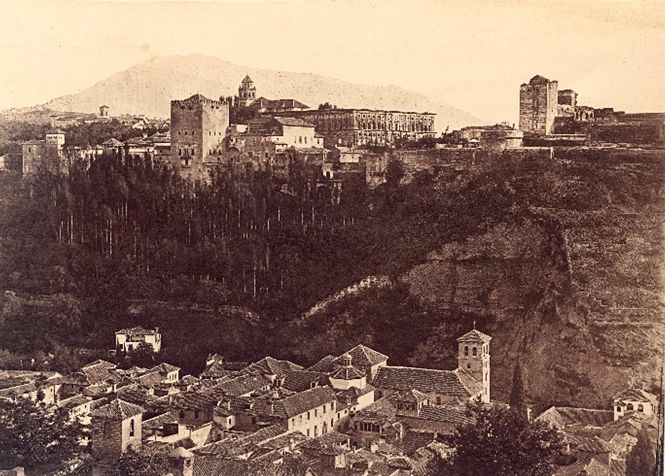 Vista de la Alhambra desde el Albaicín, de Charles Clifford. Colección de fotografías del Archivo de la Alhambra (CHARLES CLIFFORD/PATRONATO DE LA ALHAMBRA)